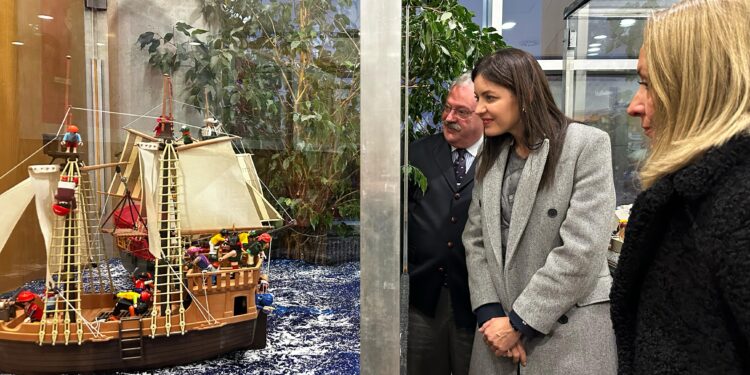 Mundos de Playmobil congrega 2000 clicks en la biblioteca Francisco Umbral de Majadahonda