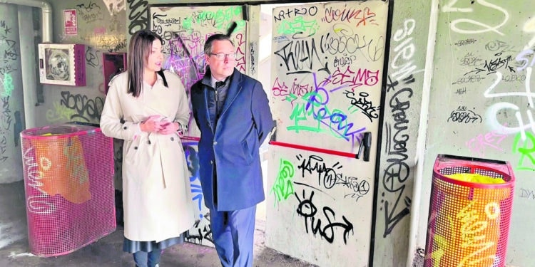 Denuncian el “lamentable” estado de la estación de Cercanías de Majadahonda, inaugurada en 1989