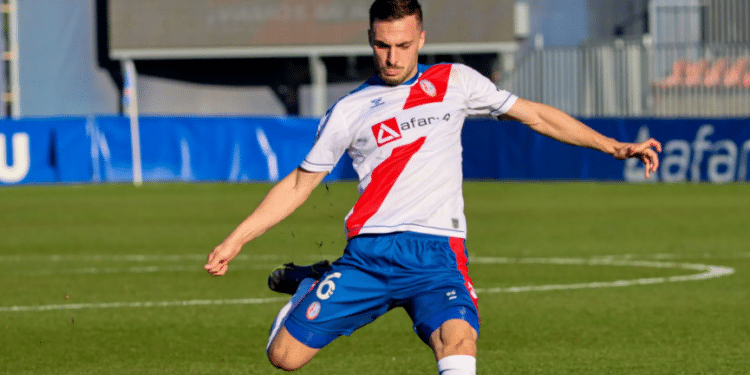 El Rayo Majadahonda exprime hasta la última gota de sudor para arrebatar los tres puntos al Logroñés