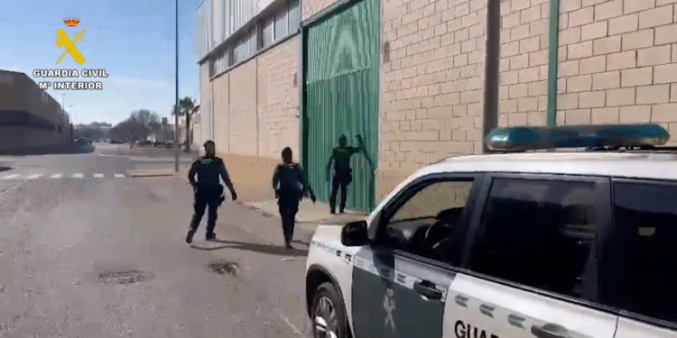 La Guardia Civil desarticula un grupo criminal especializado en el robo de viviendas en la sierra