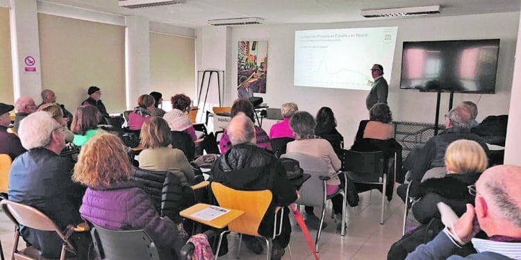 La Asociación Vecinal de Majadahonda elabora un informe sobre la situación de la Atención Primaria pública