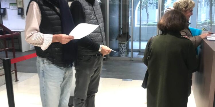 Vecinos por Majadahonda agradece a los partidos del Ayuntamiento su apoyo para que los concejales puedan ser respondidos en el Pleno