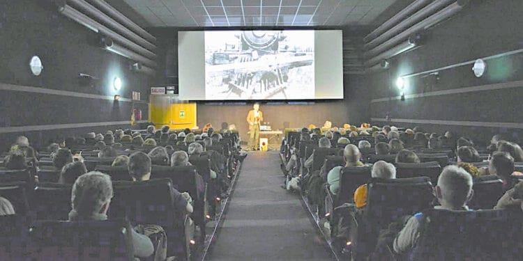 Cine mudo con pianista en directo, ‘cita a ciegas’ y visitas de directores, entre las propuestas de Cines Zoco