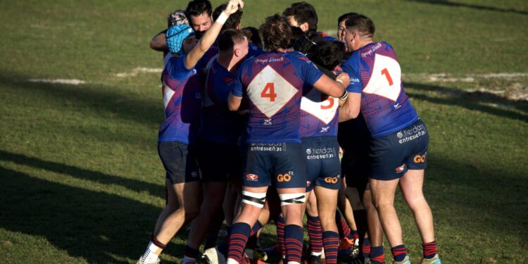 Victoria holgada de los Rhinos para terminar la Liga a un paso del Rugby7