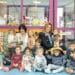 La “mejor profesora del mundo” imparte clases en la escuela infantil Los Madroños de Pozuelo
