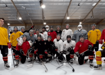 Los Osos se convierten en finalistas de la liga nacional de Hockey Hielo Loterías