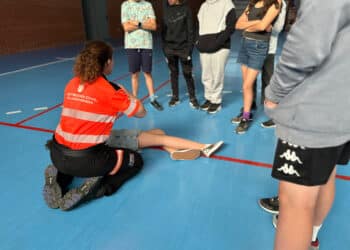 Protección Civil de Majadahonda muestra en los colegios cómo actuar ante una emergencia