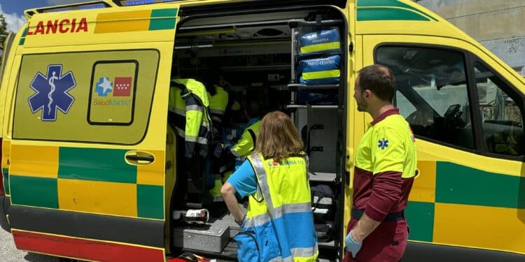 Un joven sufre una gran caída en una nave abandonada del polígono Europolis