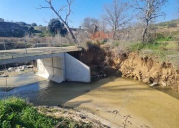 Las obras de adecuación del pontón del arroyo del Plantío cortarán el acceso peatonal y rodado a la zona