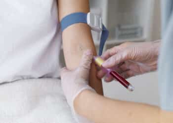 Campaña de donación de sangre de Cruz Roja el 20 de abril