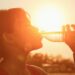 Hidratación, protección y planificación, las claves para lidiar con el calor