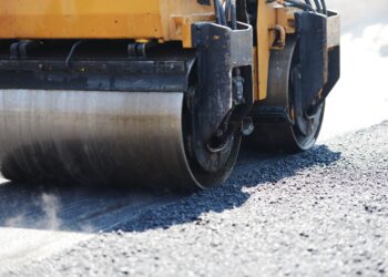 Comienza la Operación Asfalto de verano para mejorar la pavimentación y señalización de 77 calles, carreteras y el recinto ferial de Majadahonda