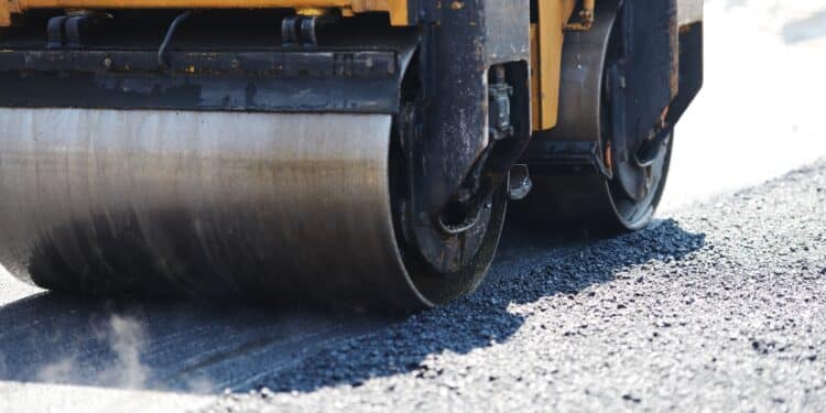 Comienza la Operación Asfalto de verano para mejorar la pavimentación y señalización de 77 calles, carreteras y el recinto ferial de Majadahonda