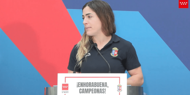 Ayuso felicita al club de rugby Silicius Majadahonda | Vídeo