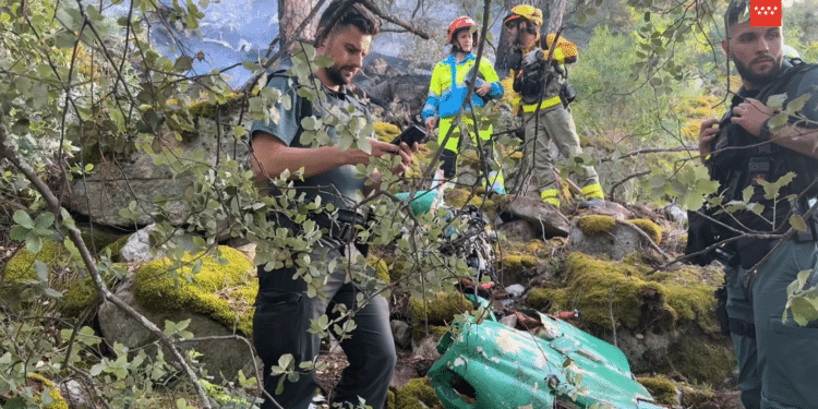 Una avioneta se estrella en el pantano de San Juan dejando dos fallecidos | Vídeo