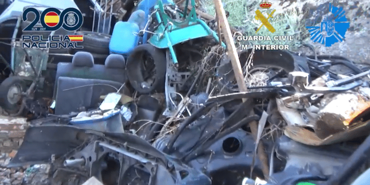 Desarticulado un grupo criminal dedicado al robo de vehículos para desguazarlos y venderlos para piezas | Vídeo
