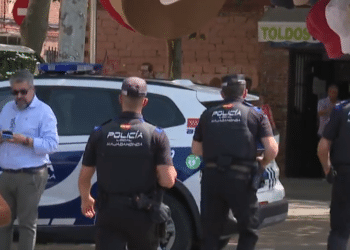 La Guardia Civil investiga para identificar a los supuestos autores del falso aviso de bomba en el Mercadillo de Majadahonda