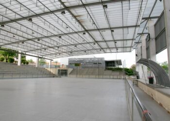 Majadahonda mejora la pista y el graderío del polideportivo del Cerro de la Mina