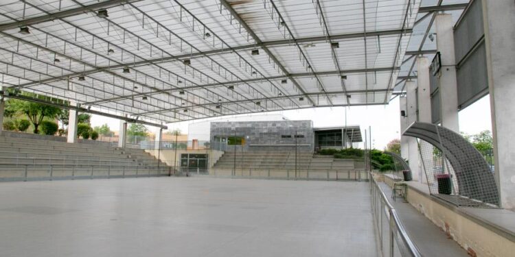 Majadahonda mejora la pista y el graderío del polideportivo del Cerro de la Mina