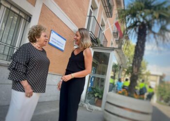 El Ayuntamiento de Majadahonda aumenta a 35.000 euros la dotación económica del convenio con la asociación de mayores Reina Sofía