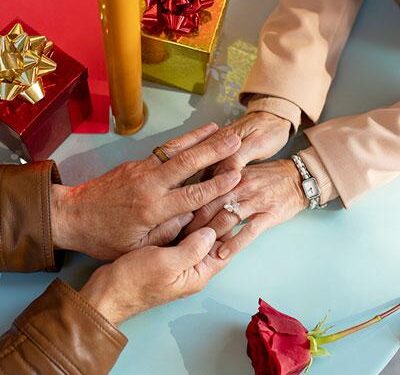 Un total de 18 parejas viajarán este otoño a Benidorm para celebrar sus Bodas de Oro