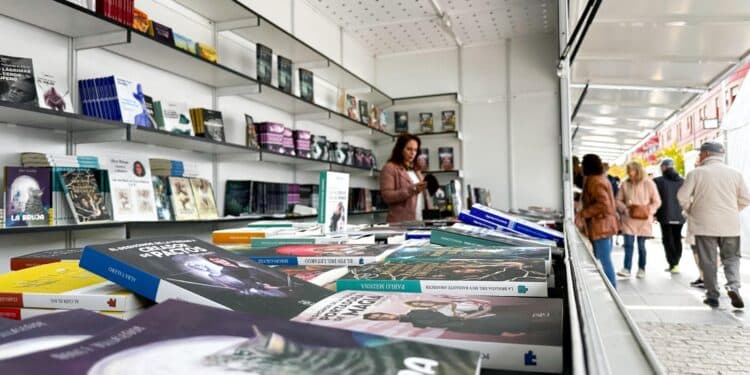 Feria del Libro de Majadahonda: más de 80 escritores, 15 casetas, encuentros literarios y actividades infantiles