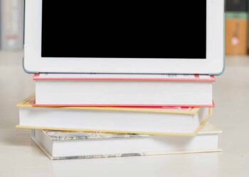 Majadahonda acerca la lectura con un servicio de telebiblioteca para los mayores y las personas con problemas de movilidad