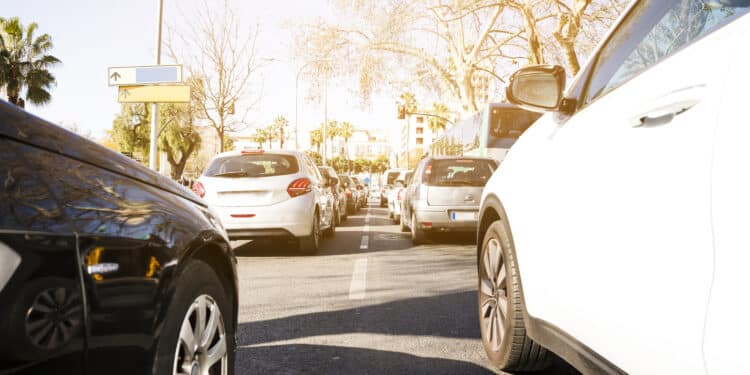 Los vecinos de Roza Martín y Los Satélites inician una recogida de firmas para exigir medidas urgentes al Ayuntamiento