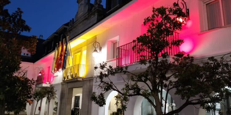 Majadahonda rinde homenaje este sábado a la Bandera de España