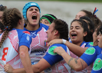 Cambio de tornas en el rugby majariego: las Rhinas arrancan la Liga Iberdrola con una victoria y los Rhinos sufren un duro castigo en El Cantizal