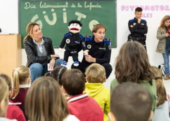 El “agente” Güito se incorpora a la Unidad del Menor de la Policía Municipal para promover la educación en valores
