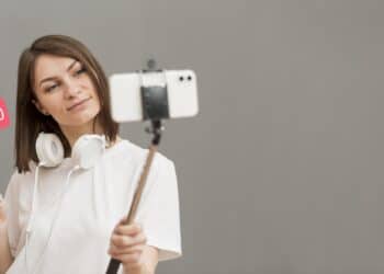 ¿Cómo influyen las redes sociales en la familia?: Tres influencers compartirán su experiencia en Majadahonda