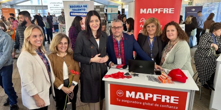 Majadahonda reúne a más de 50 empresas de diversos sectores, entidades y las Fuerzas Armadas en su I Feria de Empleo