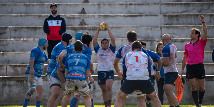 Duro golpe para los Rhinos ante el Complutense Cisneros