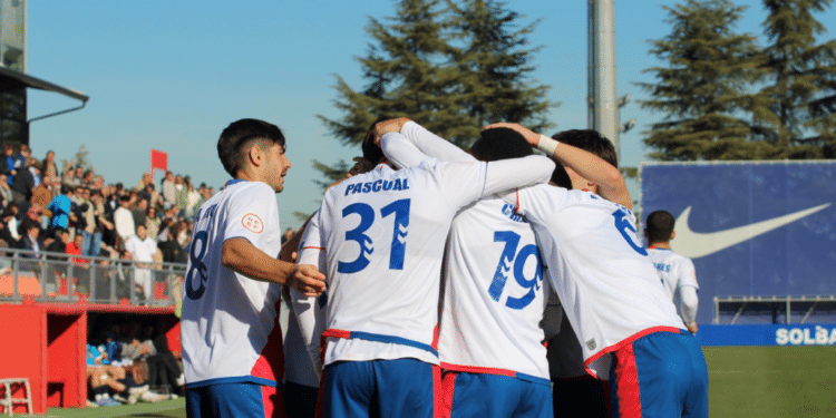 Rubi y Kevin llevan al Rayo a una victoria crucial en el Cerro del Espino