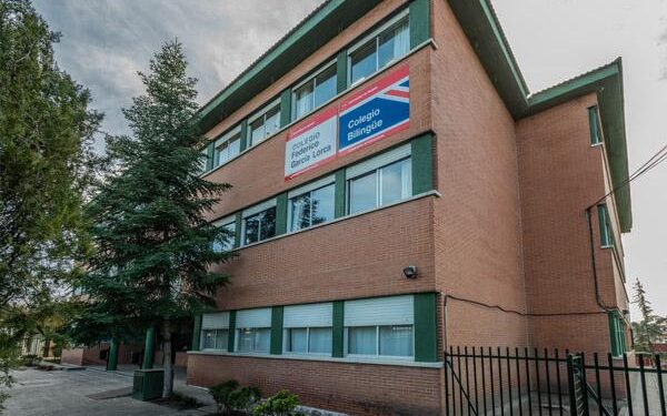 Majadahonda destina 68.000 euros a la financiación de material escolar en colegios e institutos del municipio