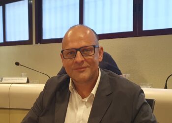 El PSOE denuncia “falta de transparencia” tras la compra de la ambulancia medicalizada de Protección Civil