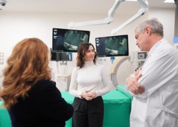 Díaz Ayuso inaugura la Unidad de Endoscopia de Digestivo del hospital Puerta de Hierro, una de las más avanzadas de Europa