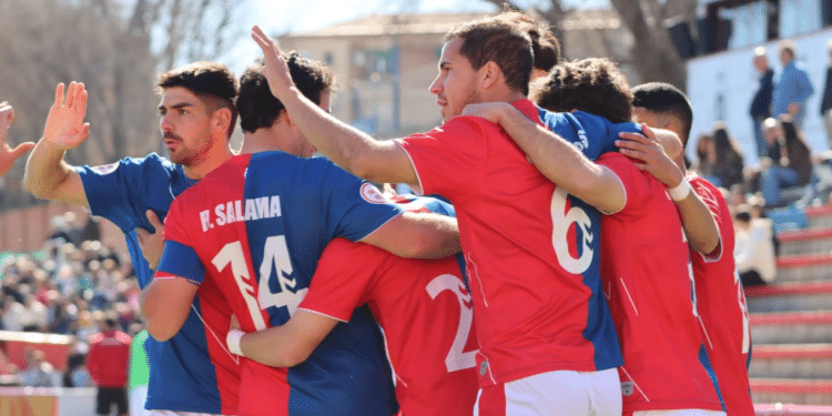 Contundente victoria de un Rayo Majadahonda que ya roza el playoff