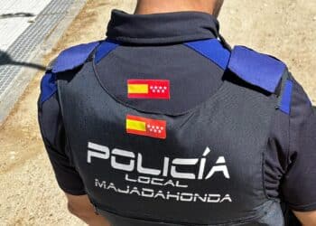 La Policía Local de Majadahonda detiene a un reincidente tras robar en el interior de varios vehículos