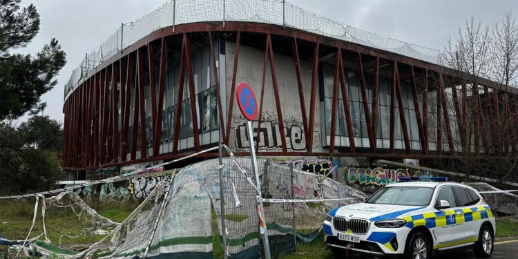 El Ayuntamiento desaloja el antiguo edificio de la London School of Economics ‘por posibles riesgos en su estructura’