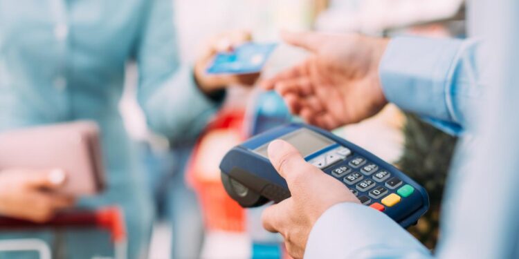 Majadahonda celebra el ‘Mes del consumidor’ con una carpa informativa y conferencias sobre viajes, alquileres o productos bancarios