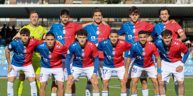 El Rayo Majadahonda continúa luchando por el ascenso sumando tres puntos frente al Talavera