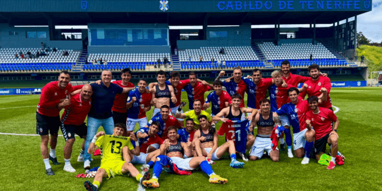 El Rayo Majadahonda logra colocarse en el playoff y luchará por la vuelta a Primera Federación