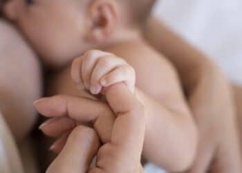 El hospital Puerta de Hierro impulsa la donación de leche materna coincidiendo con su día mundial