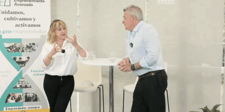 Seesound: Un viaje por el sonido y la luz que transforma espacios y emociones