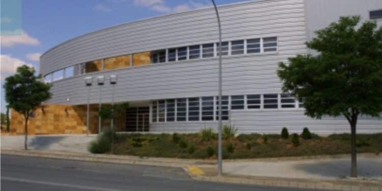 El Instituto de Emprendimiento Avanzado visita el vivero de empresas de Almansa