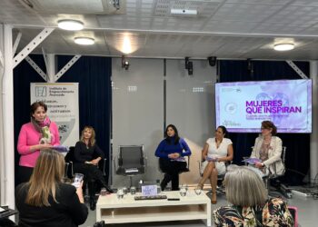 Mujeres del mundo se dan cita en un Martes del Emprendimiento con motivo del Día Internacional de la Mujer